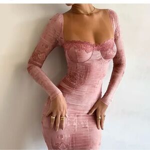 TOXIC ENVY  “Daisy" Long Sleeve Printed Midi Dress